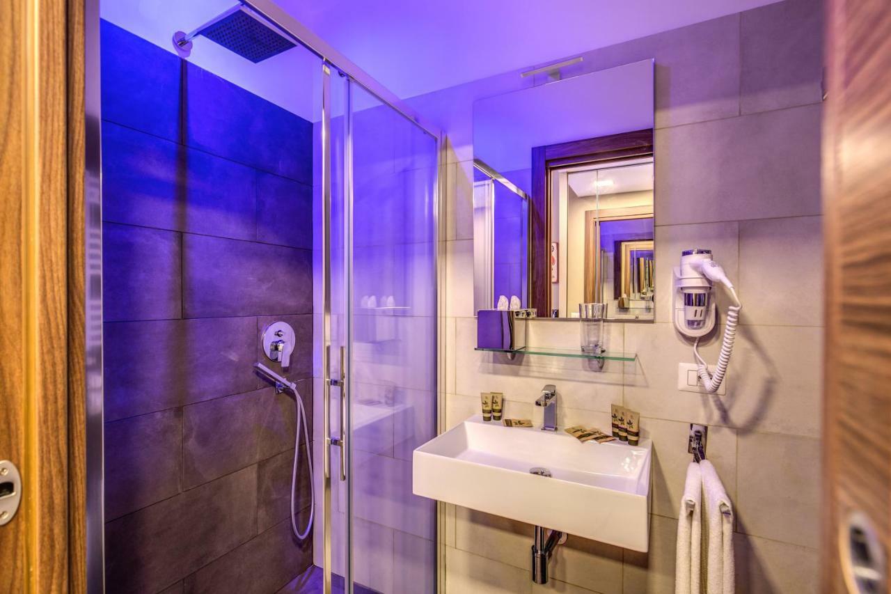 H501 Luxury Rooms 로마 외부 사진